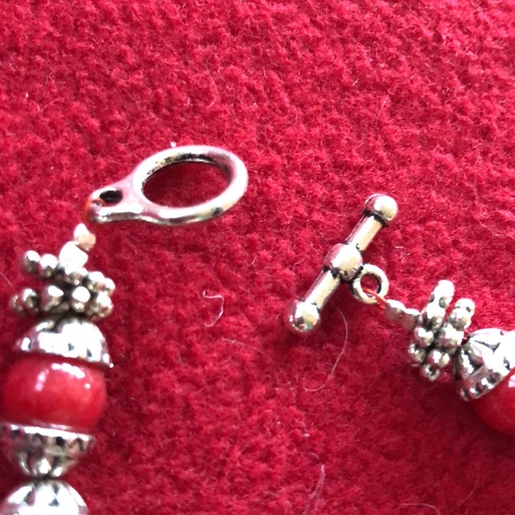 Blown glass Christmas theme necklace - Picture 9 of 16